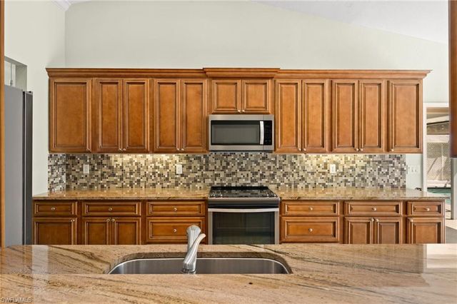 17040 Pleasure RD, Cape Coral, FL 33909