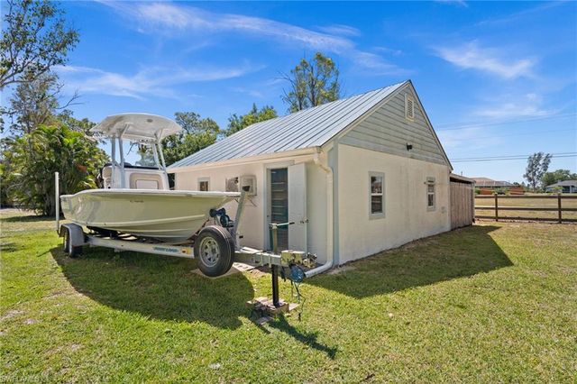17040 Pleasure RD, Cape Coral, FL 33909