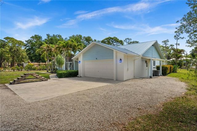 17040 Pleasure RD, Cape Coral, FL 33909
