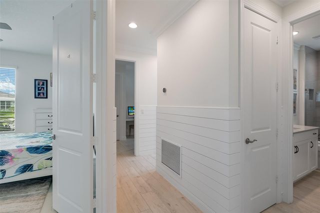 5691 Bent Pine Square, Vero Beach, FL 32967