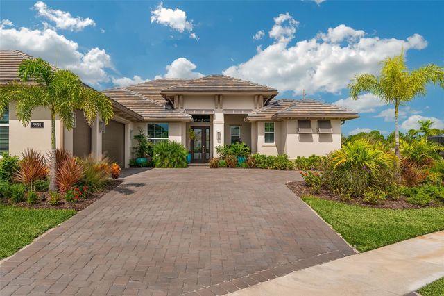 5691 Bent Pine Square, Vero Beach, FL 32967