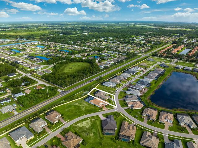 5691 Bent Pine Square, Vero Beach, FL 32967