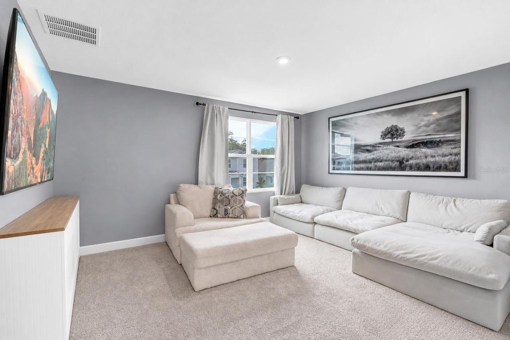 Image 21 of property listing at 13058 PERGOLA AVENUE, Orlando, FL 32832