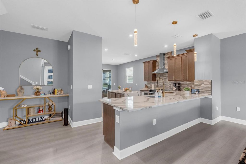 Image 4 of property listing at 13058 PERGOLA AVENUE, Orlando, FL 32832