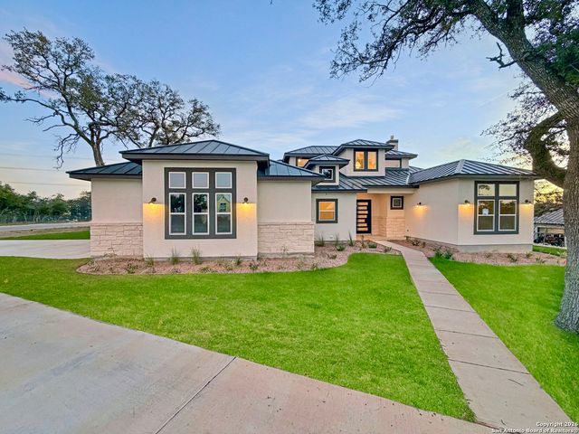 775 Maximino Ridge, Bulverde, TX 78163