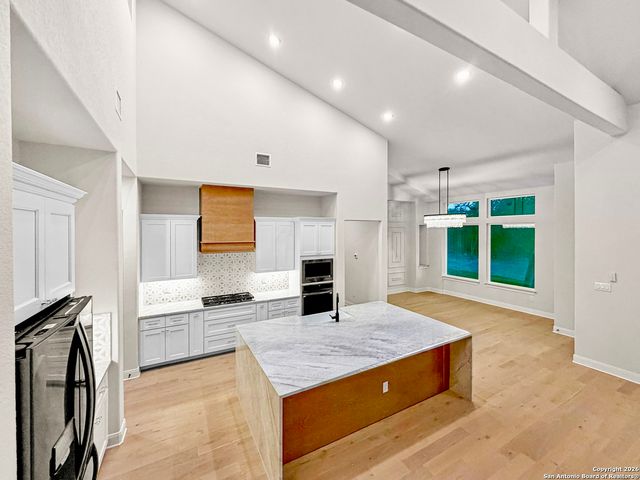 775 Maximino Ridge, Bulverde, TX 78163