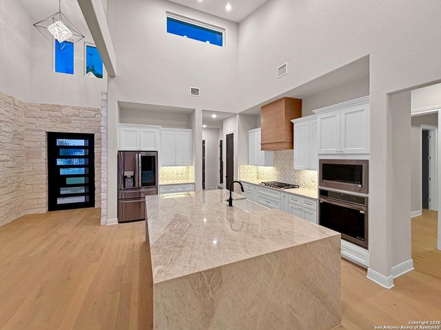 775 Maximino Ridge, Bulverde, TX 78163