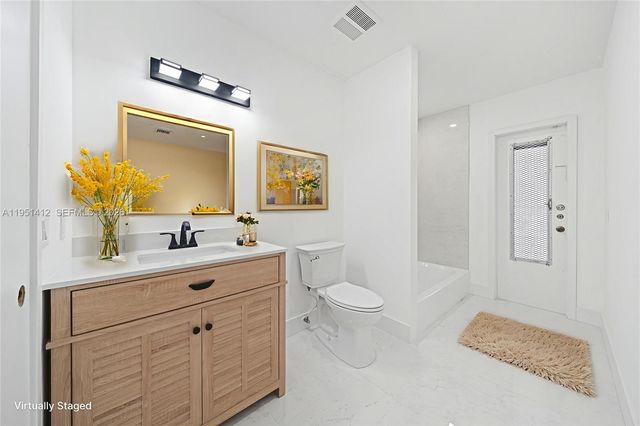 7021 SW 107 St, Pinecrest, FL 33156