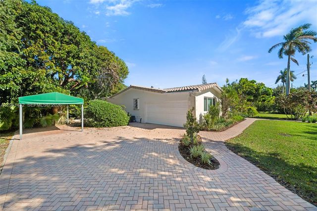 7021 SW 107 St, Pinecrest, FL 33156