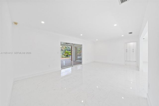 7021 SW 107 St, Pinecrest, FL 33156