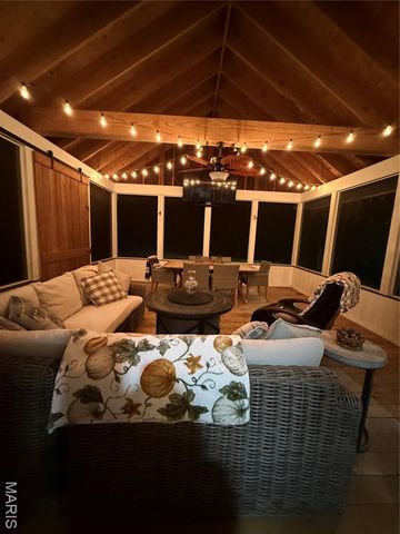 155 Stepanek Road, Troy, MO 63379