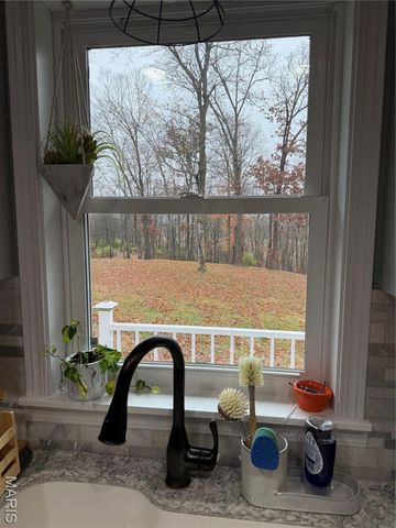 155 Stepanek Road, Troy, MO 63379