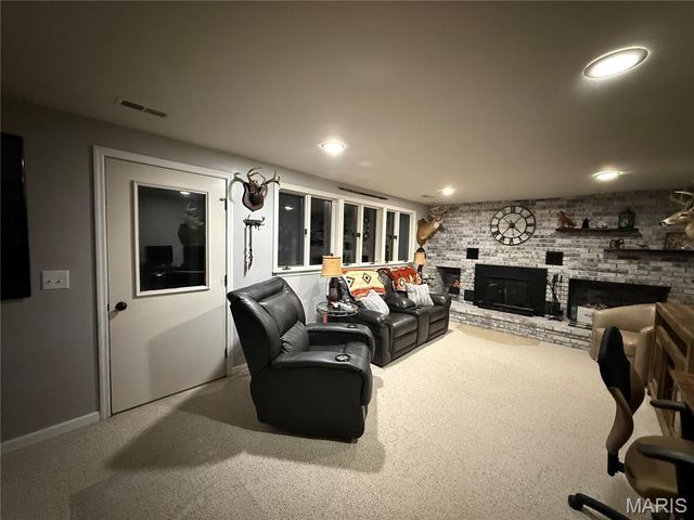 155 Stepanek Road, Troy, MO 63379