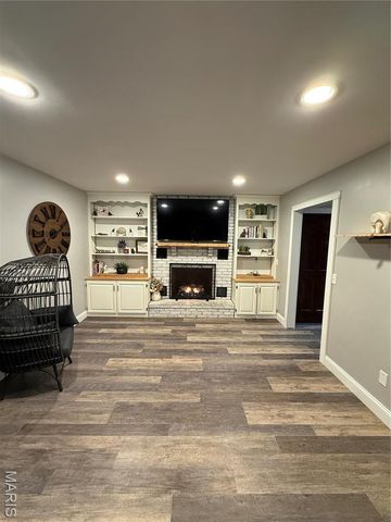 155 Stepanek Road, Troy, MO 63379