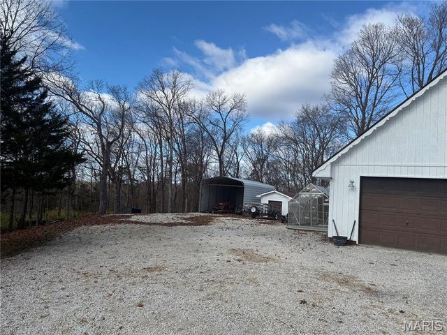 155 Stepanek Road, Troy, MO 63379