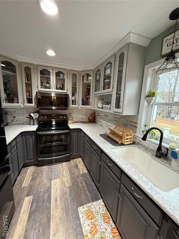 155 Stepanek Road, Troy, MO 63379