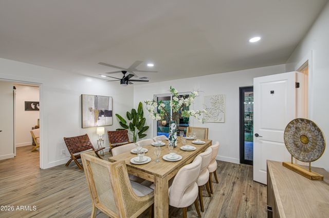 5330 N 18TH Street, Phoenix, AZ 85016