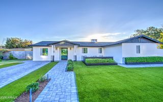 5330 N 18TH Street, Phoenix, AZ 85016