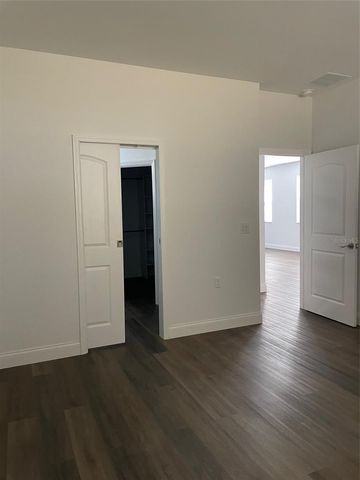 736 S STONE STREET, Deland, FL 32720