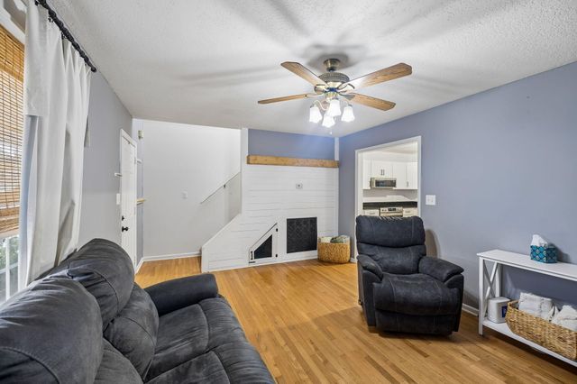 140 Apple Valley Court NE, Charleston, TN 37310