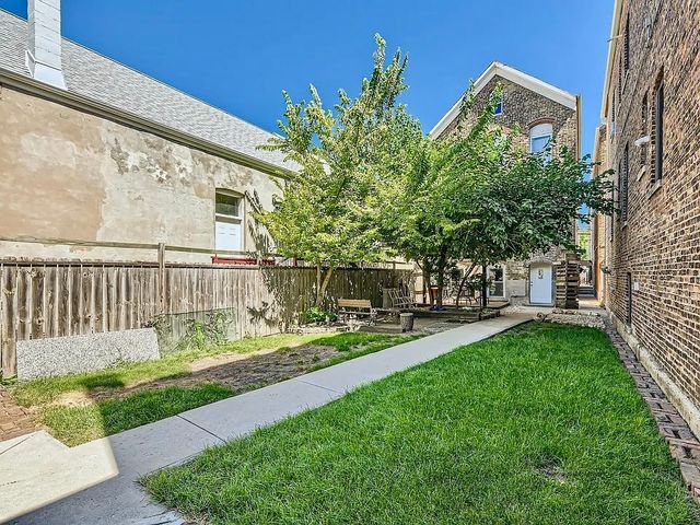 2351 S Whipple Street, Chicago, IL 60623