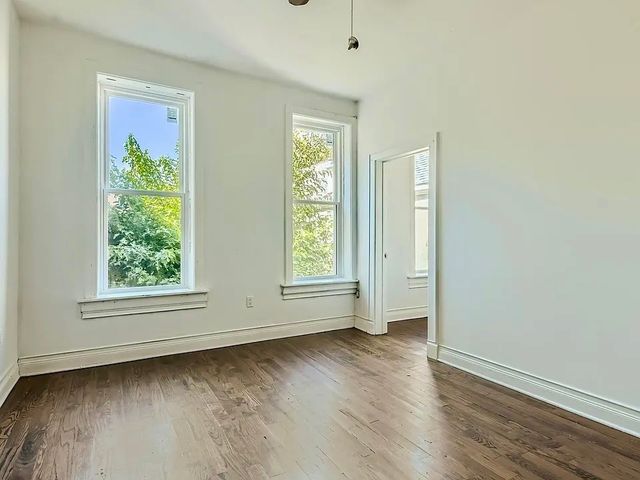 2351 S Whipple Street, Chicago, IL 60623