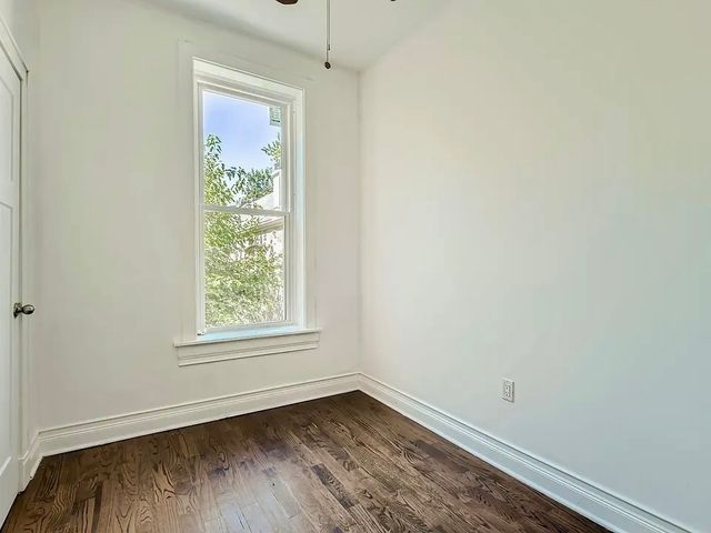 2351 S Whipple Street, Chicago, IL 60623