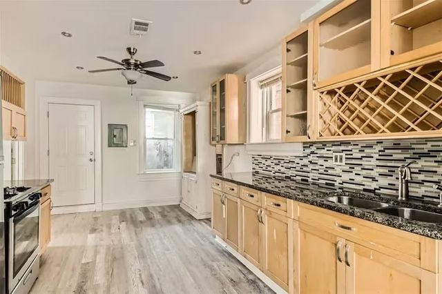 2351 S Whipple Street, Chicago, IL 60623