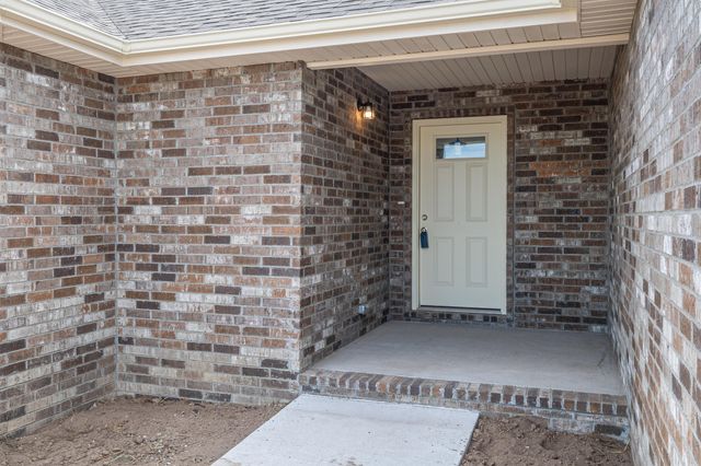 3840 W Riley Street, Bolivar, MO 65613