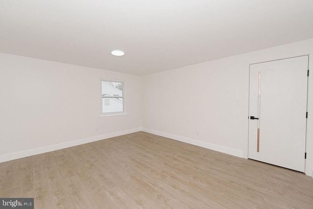 22 WILLOW RIDGE RD, Marlton, NJ 08053