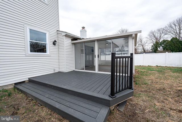 22 WILLOW RIDGE RD, Marlton, NJ 08053