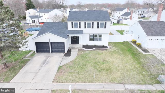 22 WILLOW RIDGE RD, Marlton, NJ 08053