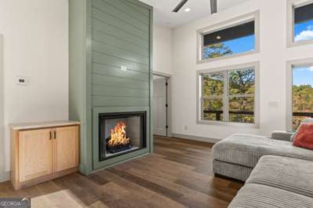 390 Fiddlers Way, Murphy, NC 28902