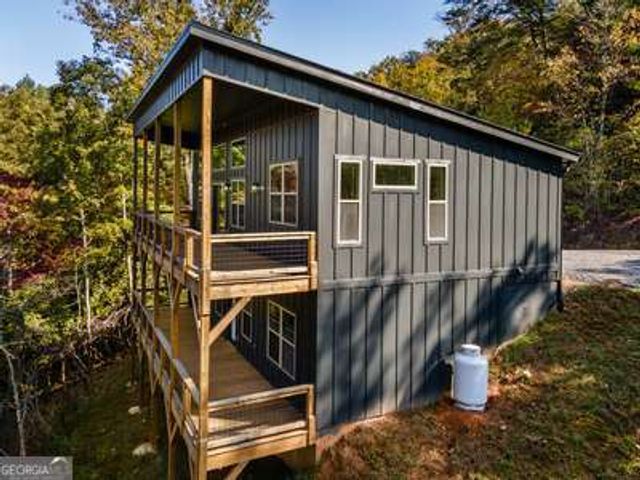 390 Fiddlers Way, Murphy, NC 28902