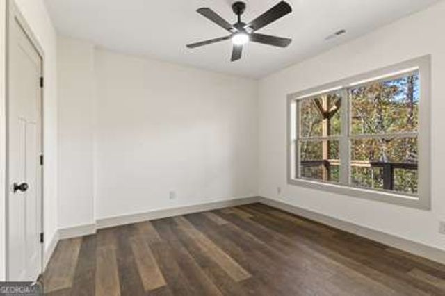 390 Fiddlers Way, Murphy, NC 28902