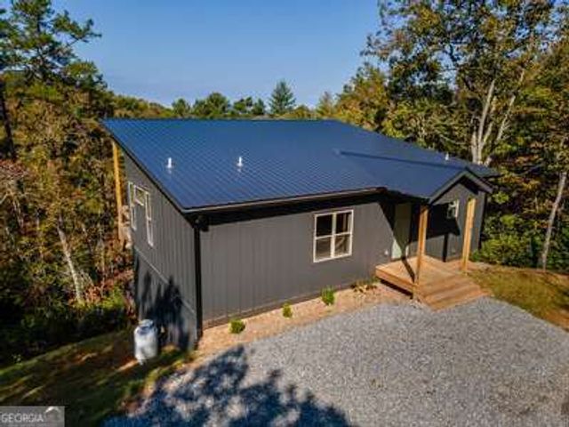 390 Fiddlers Way, Murphy, NC 28902