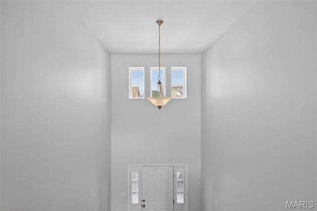 1319 Commons Circle, St Charles, MO 63304