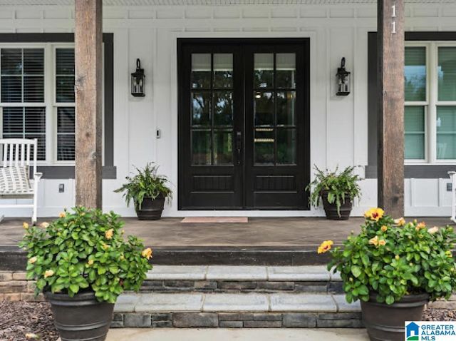 111 VILLAGE CIRCLE, Anniston, AL 36207
