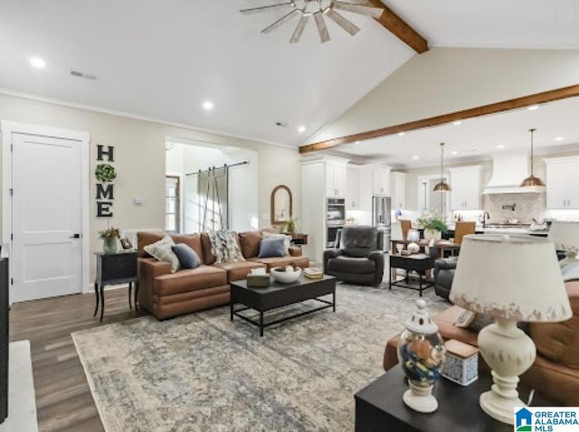 111 VILLAGE CIRCLE, Anniston, AL 36207