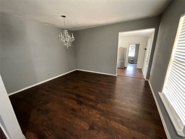 629 Harrison Lane, Hurst, TX 76053