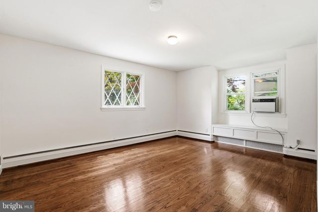 148 WHARTON LN, Bethlehem, PA 18017