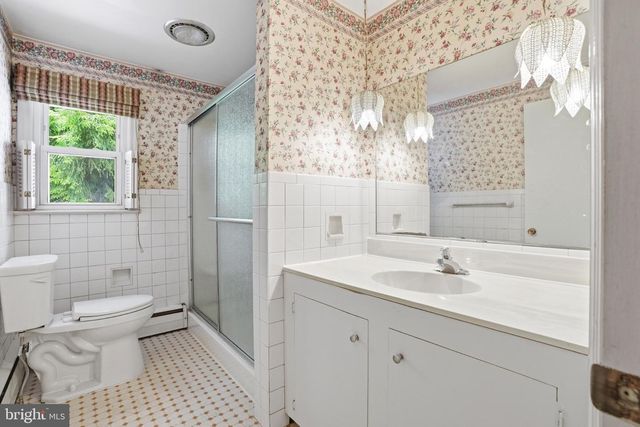 148 WHARTON LN, Bethlehem, PA 18017