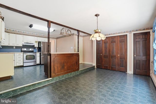 148 WHARTON LN, Bethlehem, PA 18017