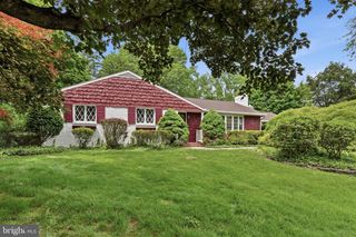 148 WHARTON LN, Bethlehem, PA 18017