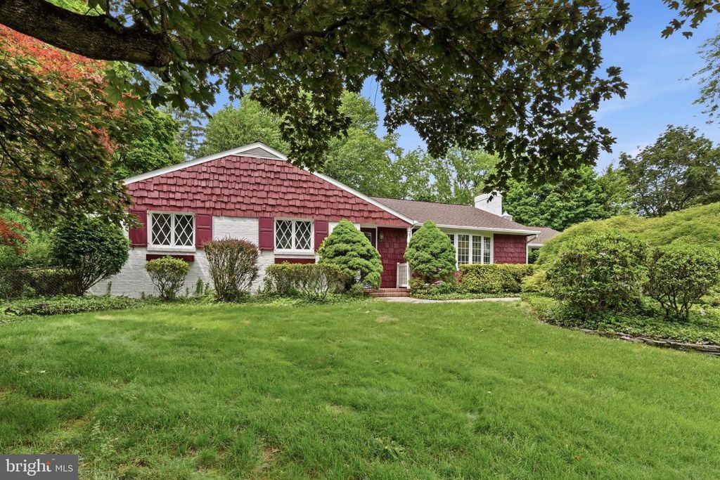 148 WHARTON LN, Bethlehem, PA 18017