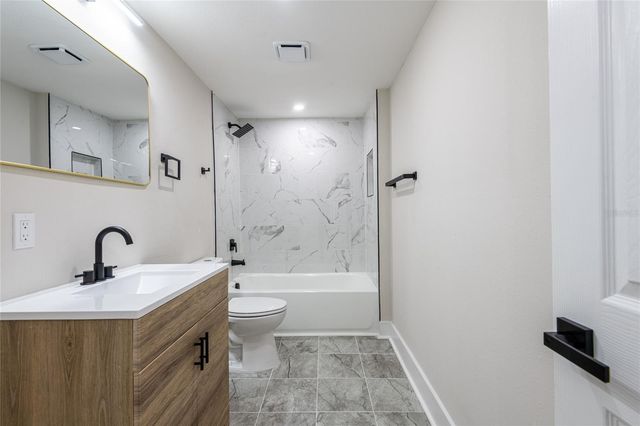 2516 W KIRBY STREET, Tampa, FL 33614