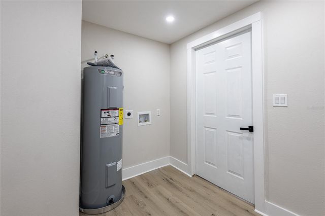 2516 W KIRBY STREET, Tampa, FL 33614