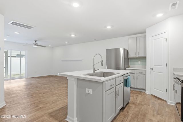 5718 Parterre Court NE, Leland, NC 28451