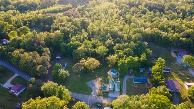 601 Pumpkin Ridge Rd, Dover, TN 37058