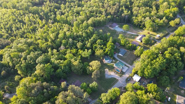 601 Pumpkin Ridge Rd, Dover, TN 37058